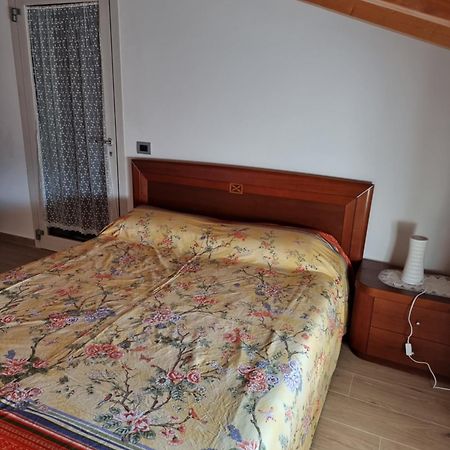 Appartamento In Campagna Arcade Esterno foto